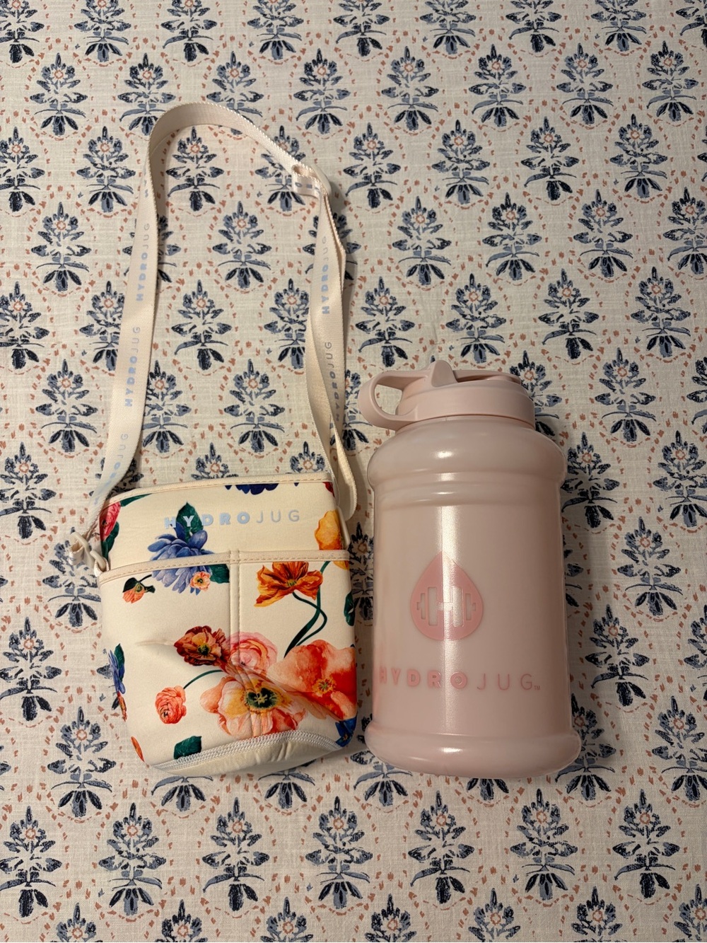 HydroJug Floral Crossbody Bottle Carrier with Light Pink HydroJug